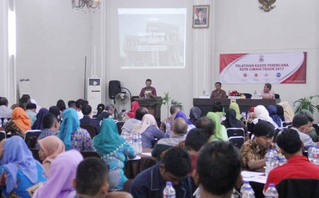 Libatkan RW Sebagai Fasilitator Pembangunan