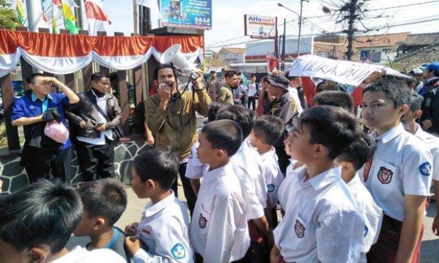 PT Ultrajaya Harus Patuhi Aturan