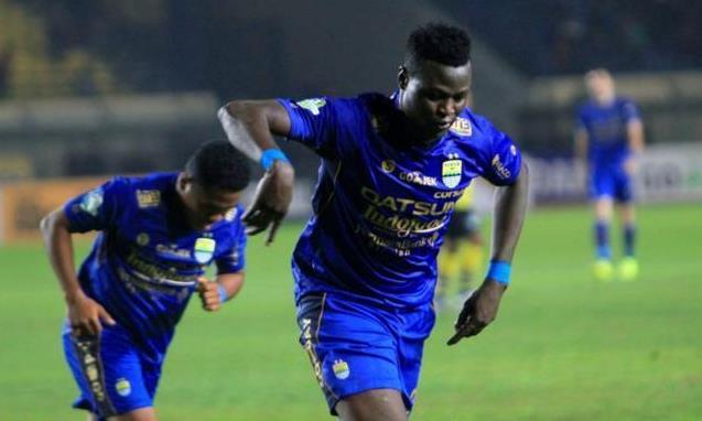 Striker Asal Chad Pilih Tetap di Persib
