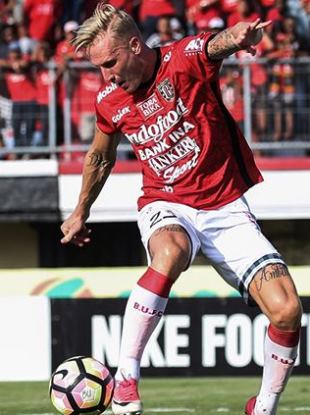 Nick va der Velden Merapat Ke Persib? Nick va der Velden Merapat Ke Persib?