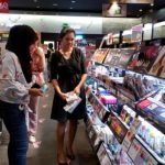 BERIKAN KEBUTUHAN KOSMETIK YANG BERJIWA MUDA
