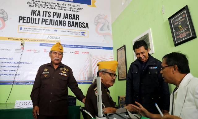 IKA ITS PW Jabar Gelar Bakti Sosial