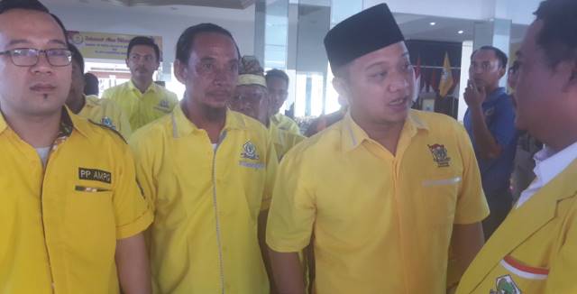 DPD Golkar Jabar, Ingin Emil Tetap Memilih Daniel DPD Golkar Jabar, Ingin Emil Tetap Memilih Daniel