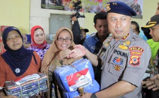 Kapolda Kunjungi Korban Banjir