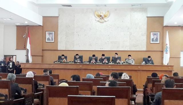 Minta APBD 2018 di Bahas