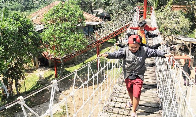 Yu Nikmati Tahun Baruan Bareng Orang Tersayang di AWC Yu Nikmati Tahun Baruan Bareng Orang Tersayang di AWC