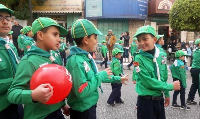 Tanya Nama, Paspor Malah Ditahan