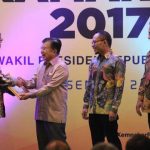 Raih Penghargaan 13 Hari Sekali