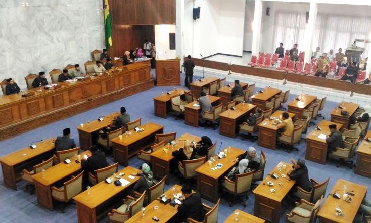Bahas Tiga Peraturan Daerah, Tentang Pengelolaan Limbah Raker DPRD Kab BDG