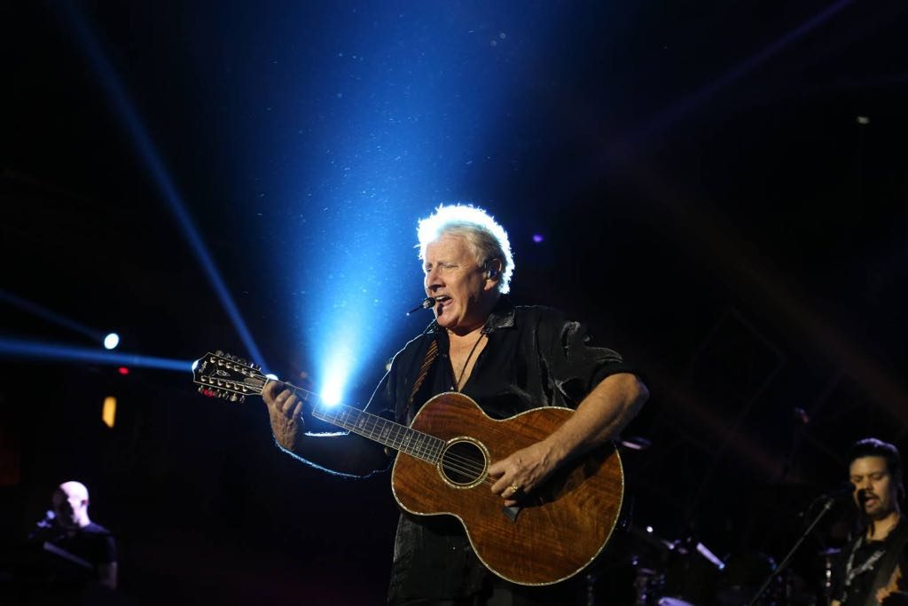 Dongkrak DPK Lewat Konser Air Supply