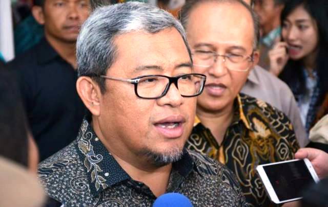 Ajak Pergantian dengan Nonton Wayang Golek