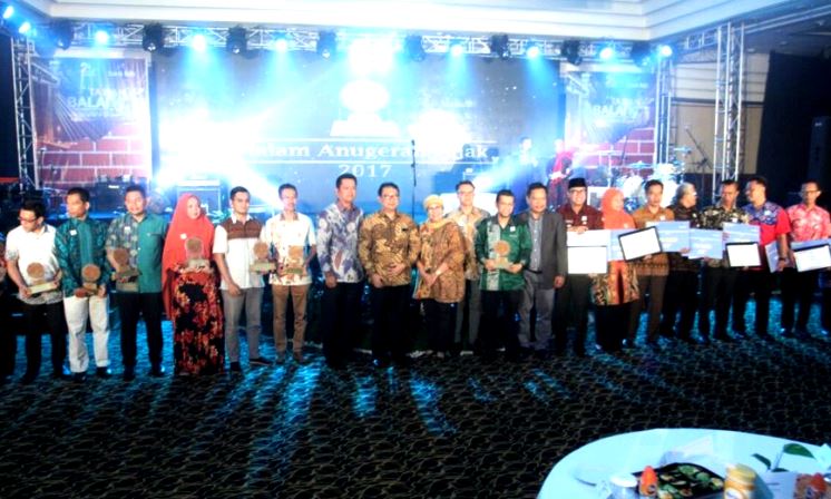 37 WP Raih Penghargaan BPPD