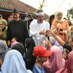 2DM Berbalas Kunjung