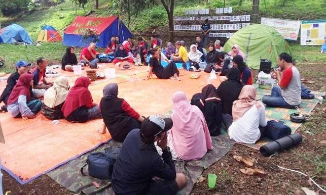 Adakan Diskusi TBM se-Jawa Barat Adakan Diskusi TBM se-Jawa Barat