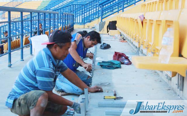 Si Jalak Harupat Mulai Direnovasi