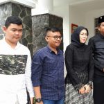 Demul Tiba tiba Muncul di Rumah Demiz. Ada Apa ya?