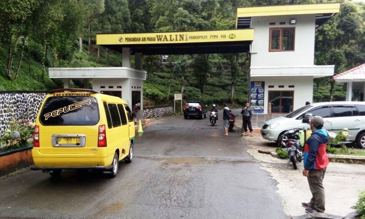 Karyawan Ciwalini Resah