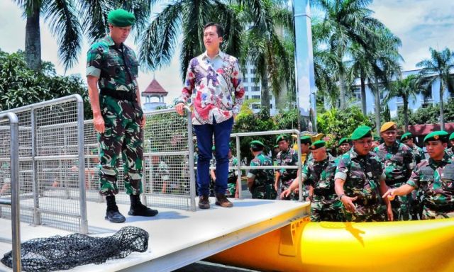 Mulai Sisir Sampah Permukaan