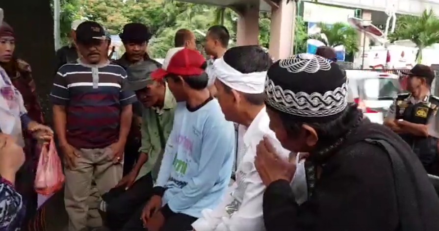 Wuih, Cawagub Dedi Mulyadi Kejutkan Warga Sekitar RSHS