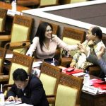 DPR Jangan Mengadu Domba