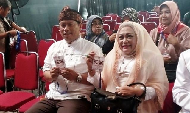 Uben dan Ikeu Lewat Jalur Independen