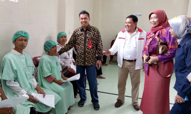 Warga Antusias Ikuti Operasi Katarak Gratis