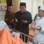 Jenguk Kiai Emon, Sekjen PBNU Sampaikan Hal Ini