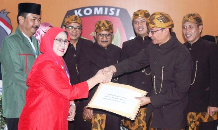 Adu Program Jadi Senjata Bapaslon