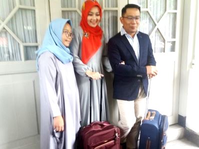 Emil Pisahkan Aset Pribadi Emil Pisahkan Aset Pribadi