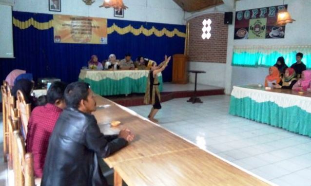 Nina: Jangan Beli Kucing dalam Karung