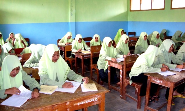 Pendidikan Madrasah Harus Diwajibkan