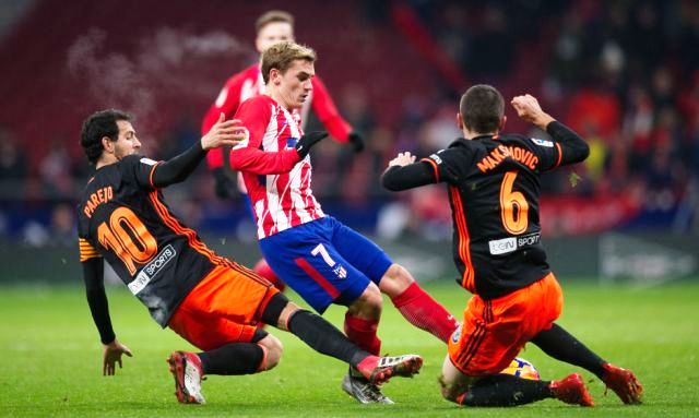 Tumbangnya Dua Menara