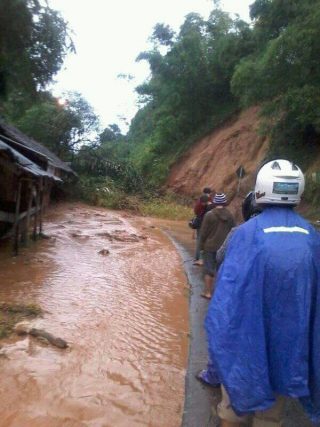 Imbas Longsor Cimaung, Akses Jalan Terputus