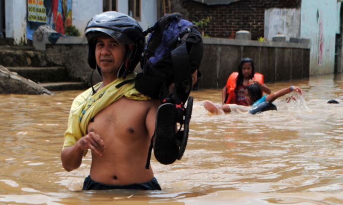 Buat Sodetan Atasi Banjir Melong