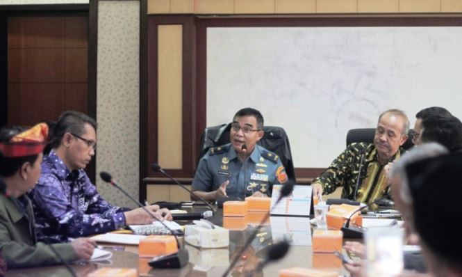 Menko Polhukam Belanja Masalah di Daerah Menko Polhukam Belanja Masalah di Daerah