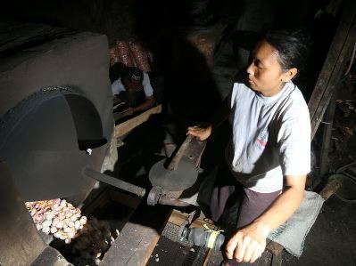 Tunggu Bantuan Bangun Gedung Creative Center Tunggu Bantuan Bangun Gedung Creative Center