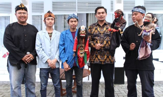 Rumah Dinas Wabup Dipakai Hajatan