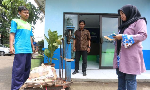 Bank Sampah Bantu Perekonomian Rakyat