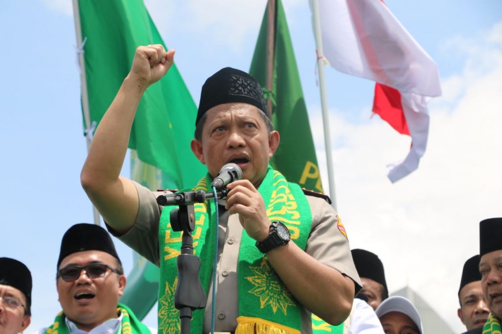Silaturahmi Akbar Persis, Kapolri Ajak Semua Elemen Bergandengan tangan Silaturahmi Akbar Persis, Kapolri Ajak Semua Elemen Bergandengan tangan