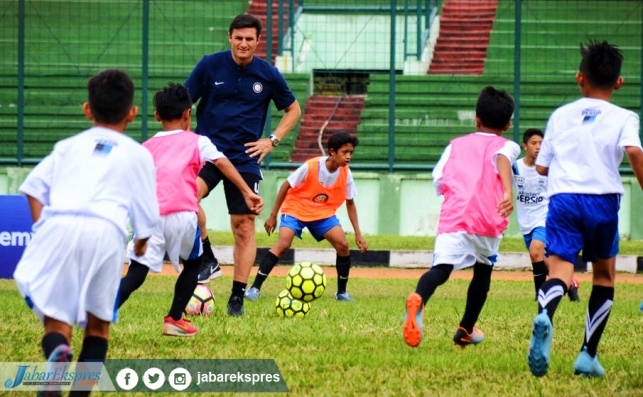 Akademi Persib, SSB Bertaraf Internasional