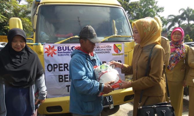 Tekan Harga Beras dengan Operasi Pasar