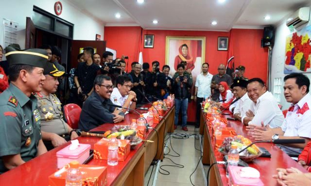 Hasanah Tak Minta Purnawirawan Merapat