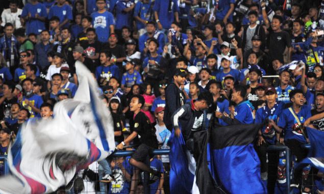 Lagi, Bobotoh Jadi Suporter Terbaik