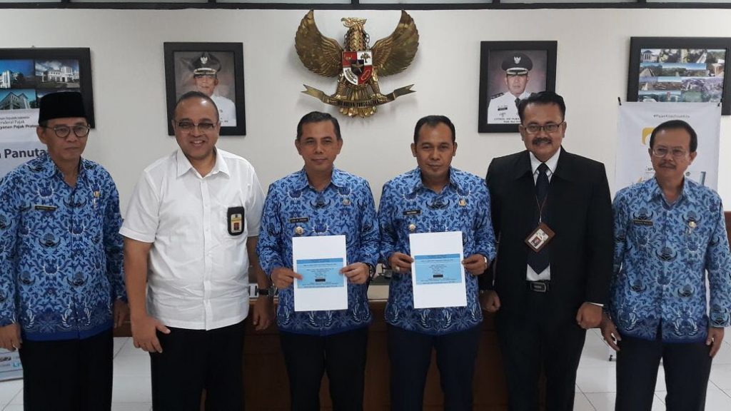 Wali kota dan Wakil Wali Kota Cimahi Sampaikan SPT Via E-filing