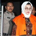 Terima Suap Demi Pilkada