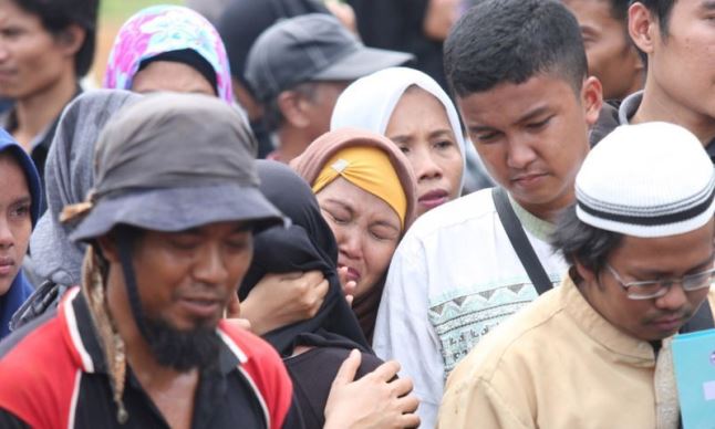 Bendera Kuning Berderet di Rumah Korban