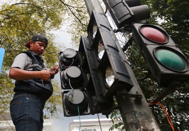 Minta Traffic Light Dapat Difungsikan Minta Traffic Light Dapat Difungsikan