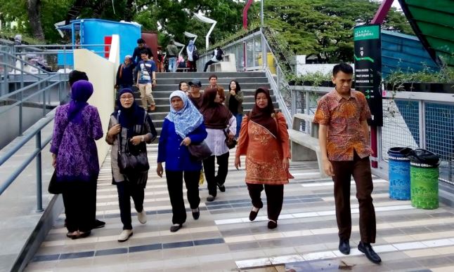 Pemkot Alokasikan Anggaran Rp23 M untuk Proyek Skywalk Cihampelas Tahap II skywalk