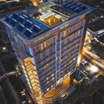 Kombinasikan Konsep Gaya Modern Dengan Dekorasi Artistik