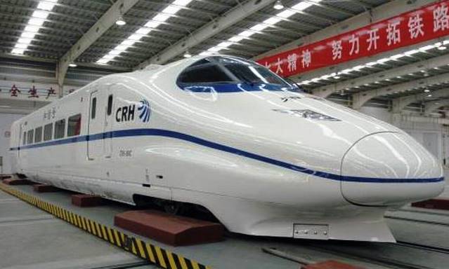 Proyek Kereta Cepat Didominasi Pekerja Asing